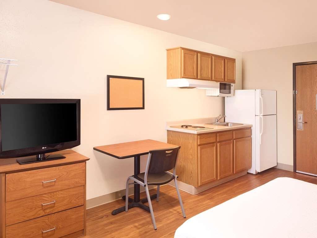 Extended Stay America Select Suites - Kansas City - South - I-49 Δωμάτιο φωτογραφία