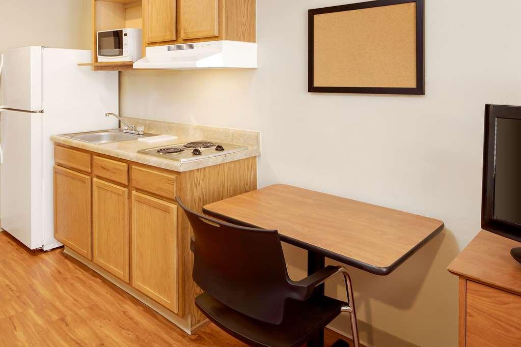 Extended Stay America Select Suites - Kansas City - South - I-49 Δωμάτιο φωτογραφία