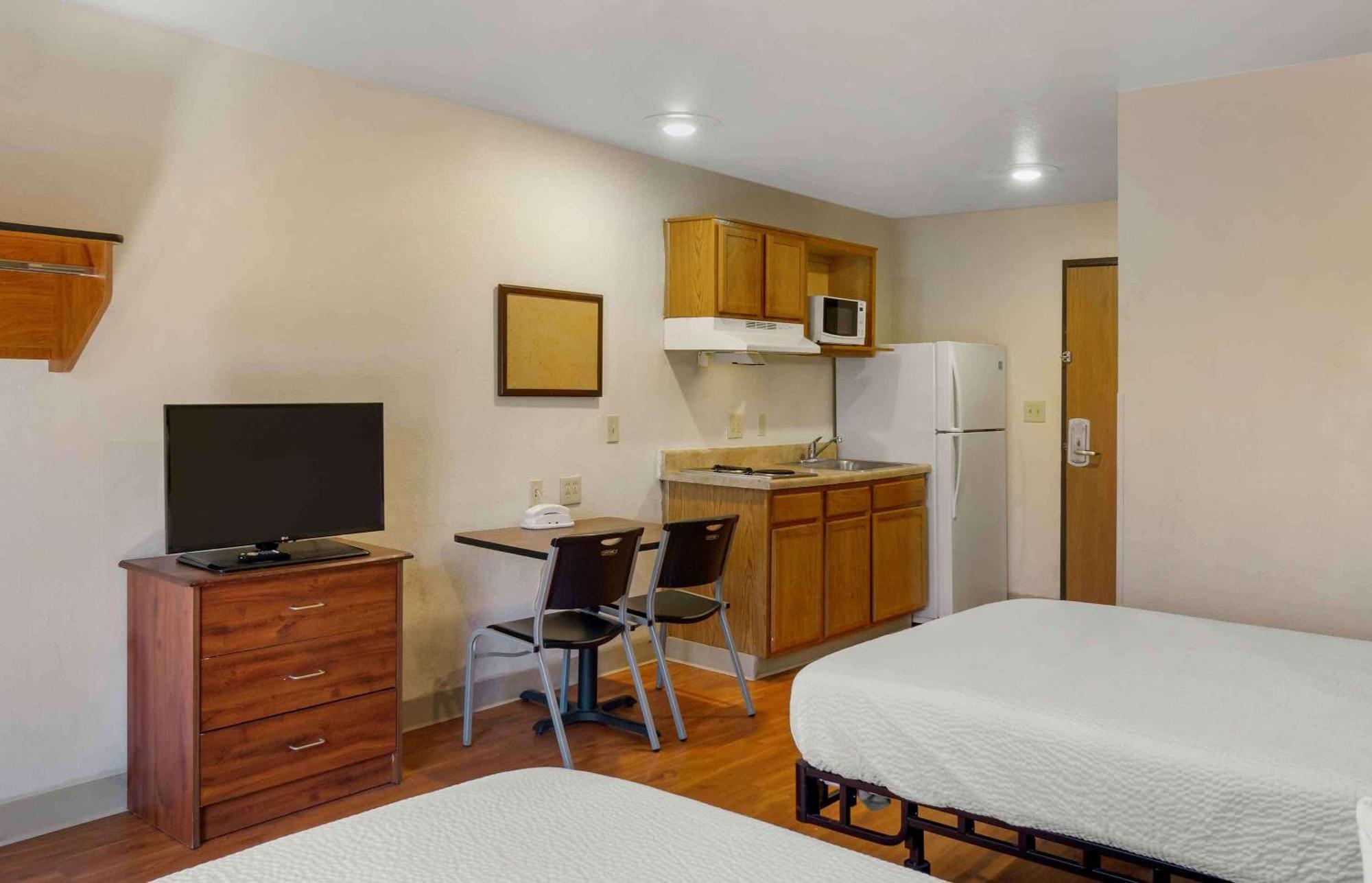 Extended Stay America Select Suites - Kansas City - South - I-49 Εξωτερικό φωτογραφία