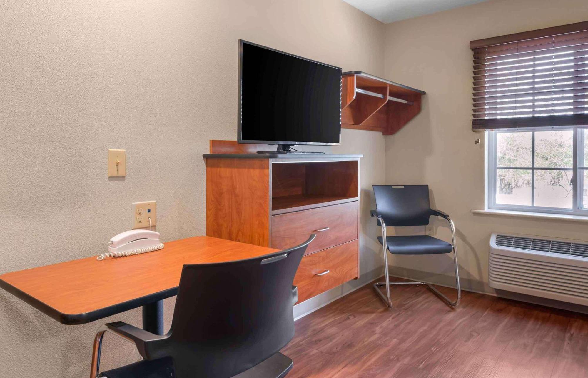 Extended Stay America Select Suites - Kansas City - South - I-49 Εξωτερικό φωτογραφία